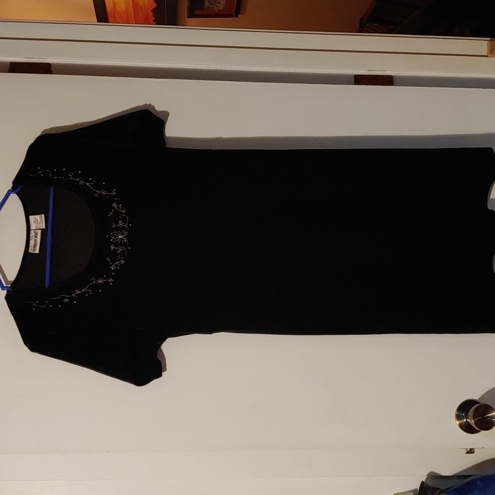 Fashion Bug velvet black dress